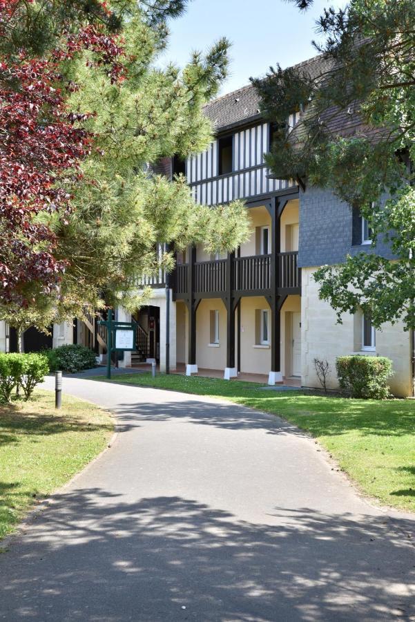 Tres Bel Appartement 8 Personnes Wifi Offert ドーヴィル エクステリア 写真